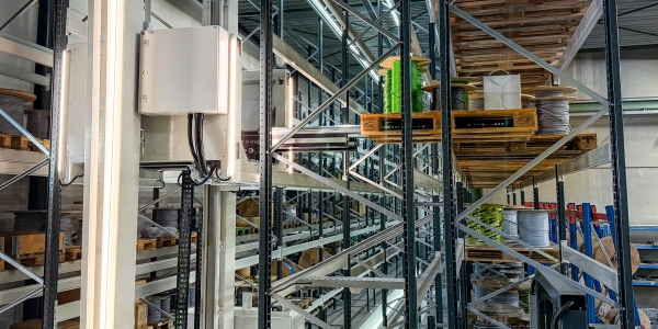 Motiv Matthys Group Stacker crane warehouse
